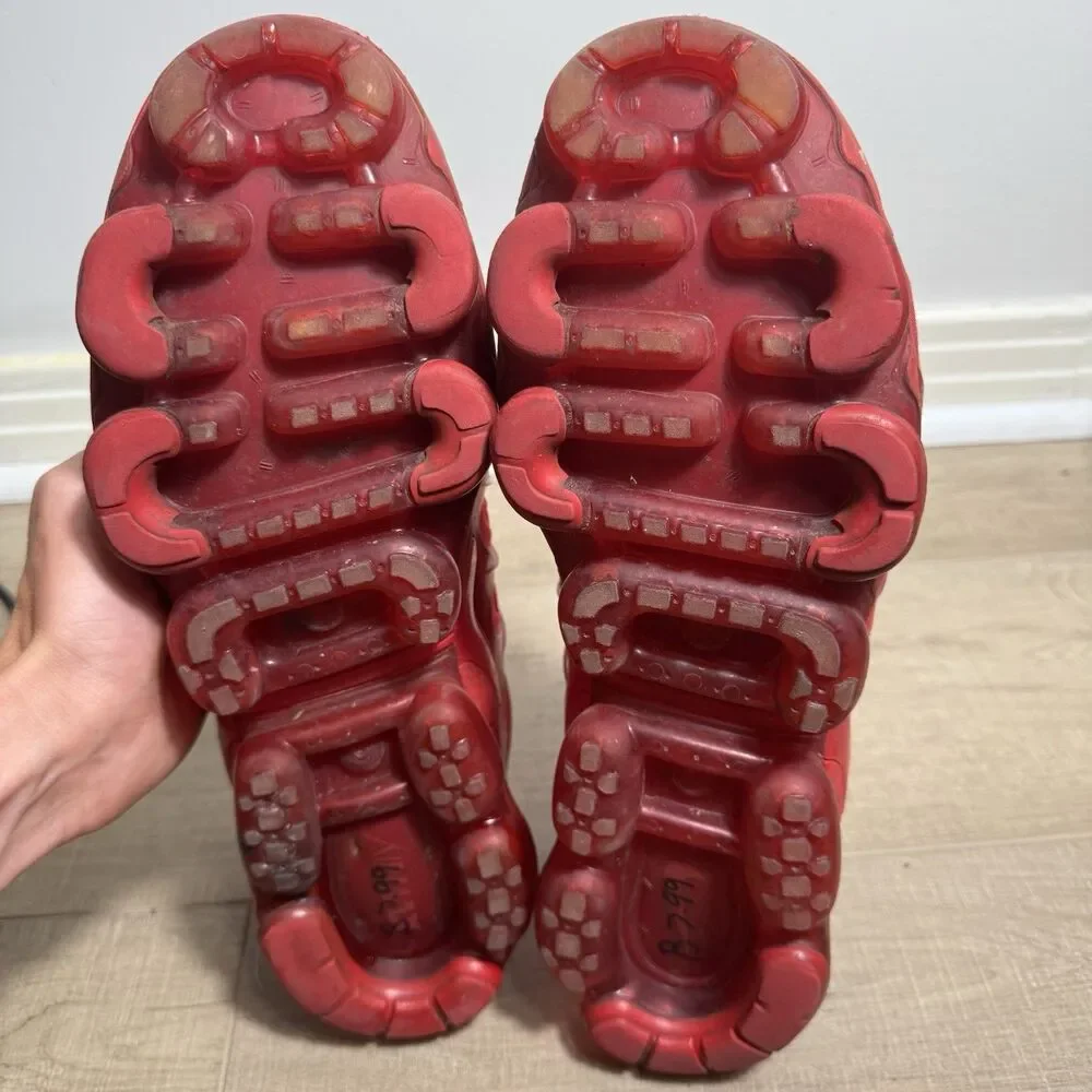 Nike Air VaporMax Plus Men’s 12 Triple Red Shoes Athletic Sneakers CW6973-600